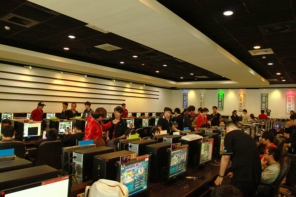 20111128b_html_1ebcb1cd
